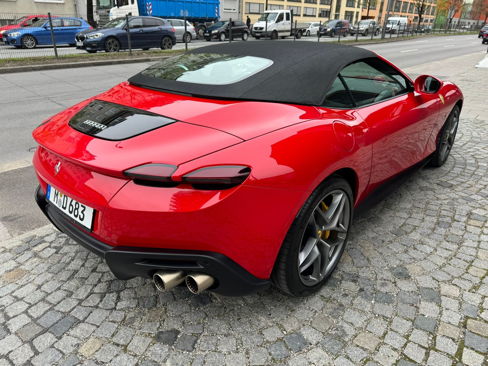 Ferrari Roma Spider — photo 7